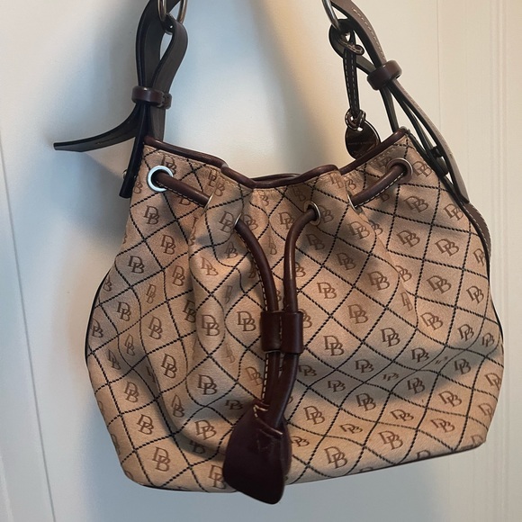 Dooney & Bourke Handbags - DOONEY & BOURKE Monogrammed print handbag